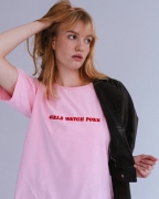 różowy-t-shirt-sasha-z-haftem-girls-watch-porn-3.jpg